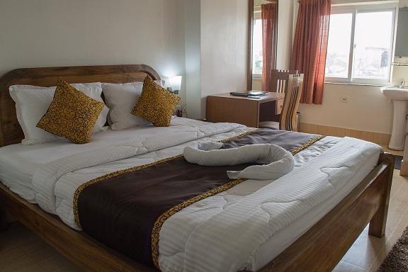 Hotel Seetal Cuttack Bagian luar foto